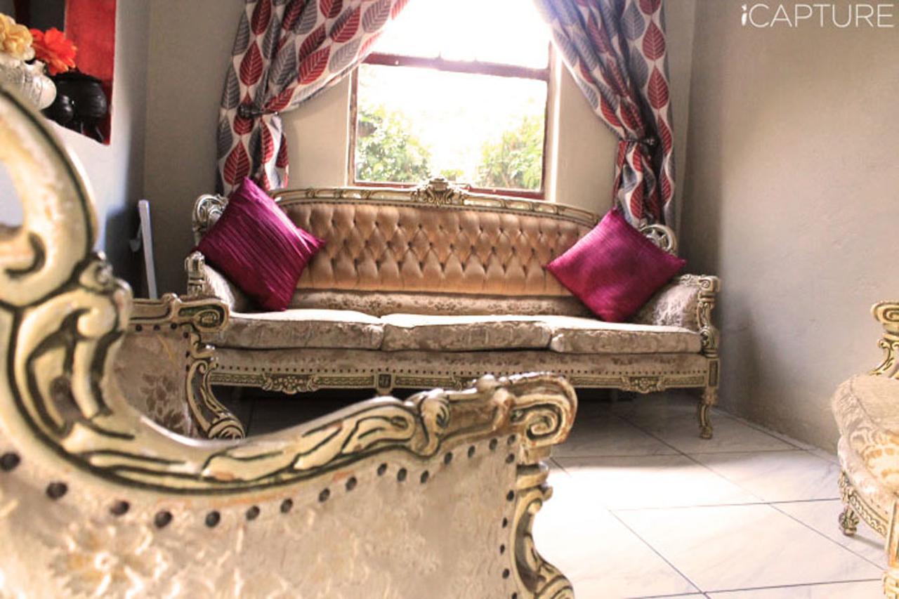 Vicky B Bed And Breakfast Mogwase Exterior foto